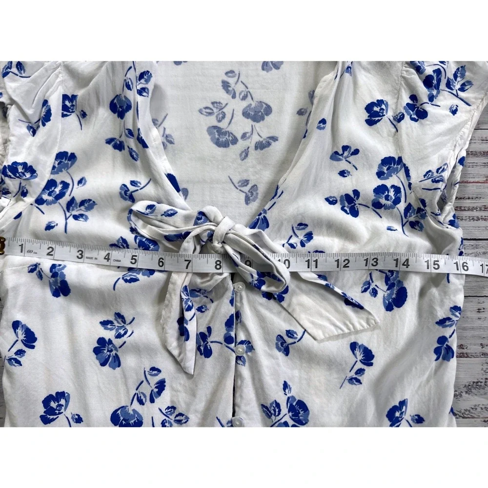 Abercrombie & Fitch‎ Tie Front Top Women Medium White Blue Floral Puff Sleeve